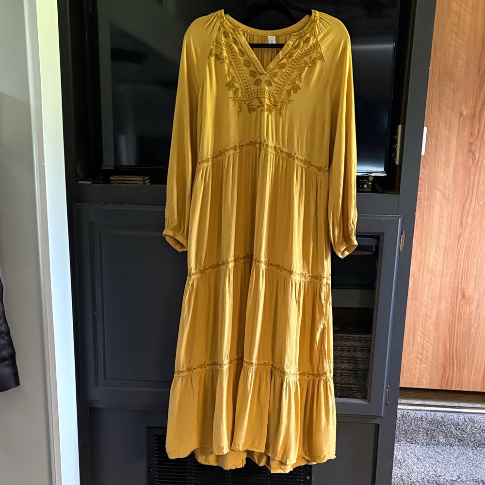Old Navy Mustard Long Sleeve Dress